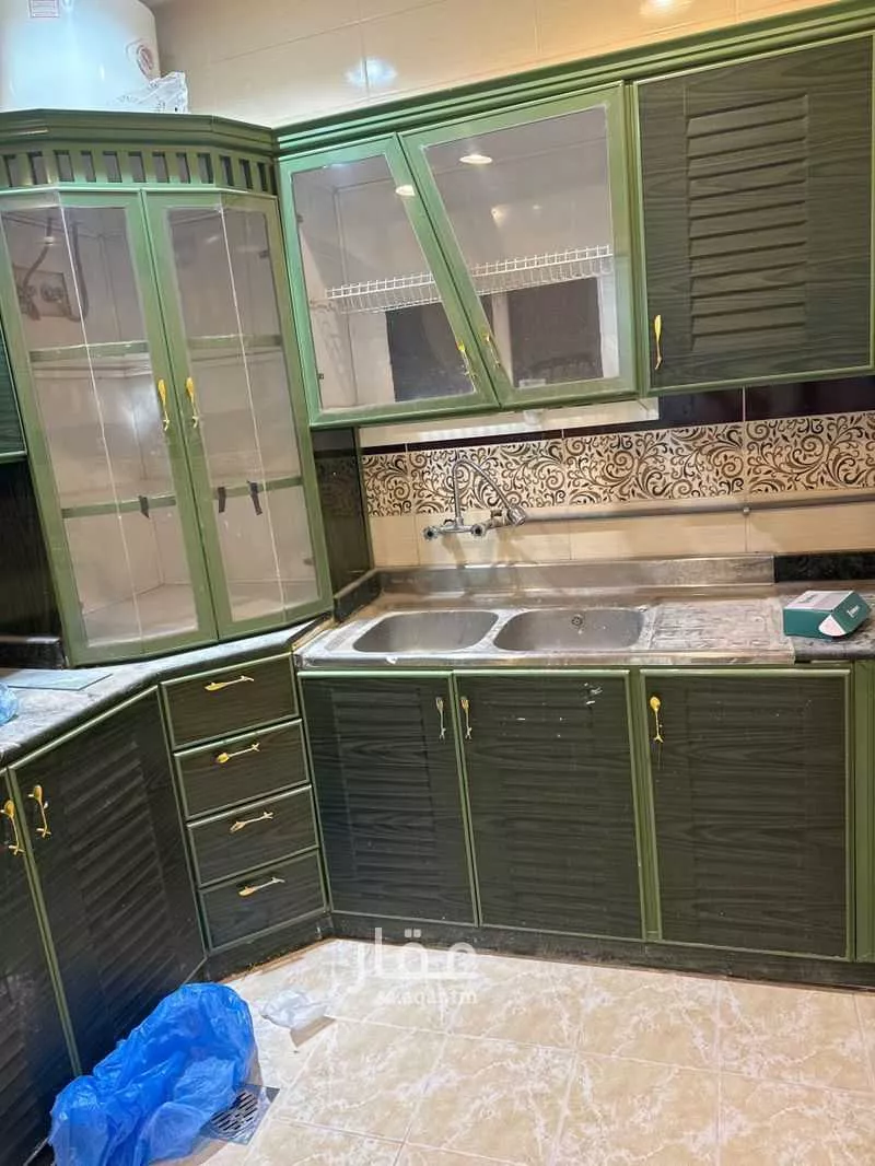 3 bedroom floor in Al Malqa 5