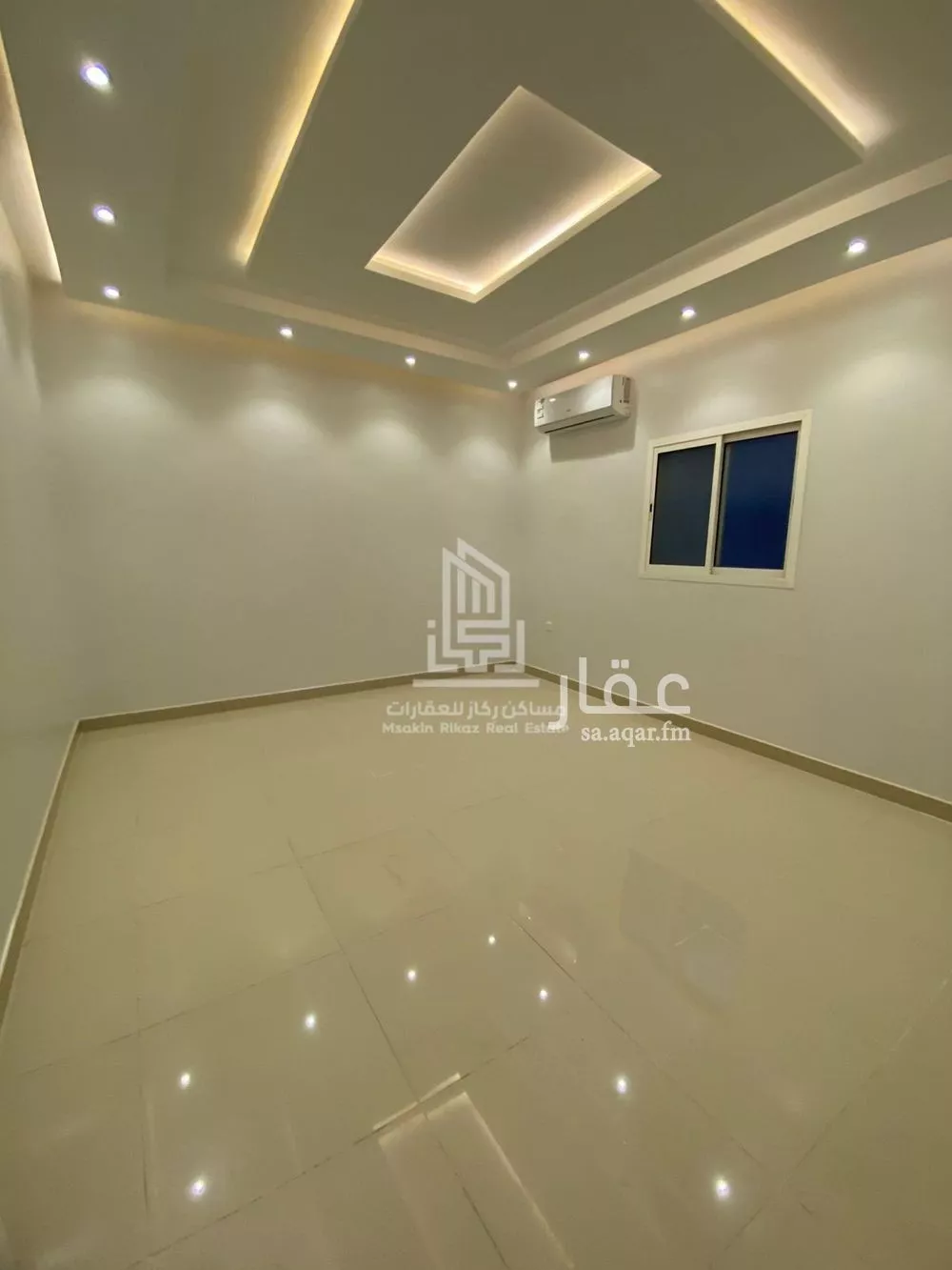 4 bedroom floor in Al Yasmin 11