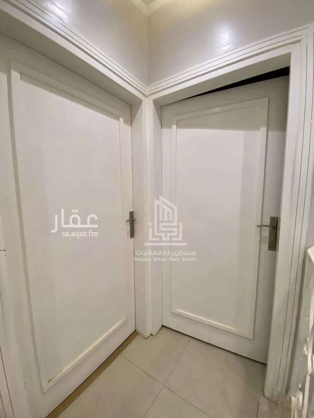 4 bedroom floor in Al Yasmin 5