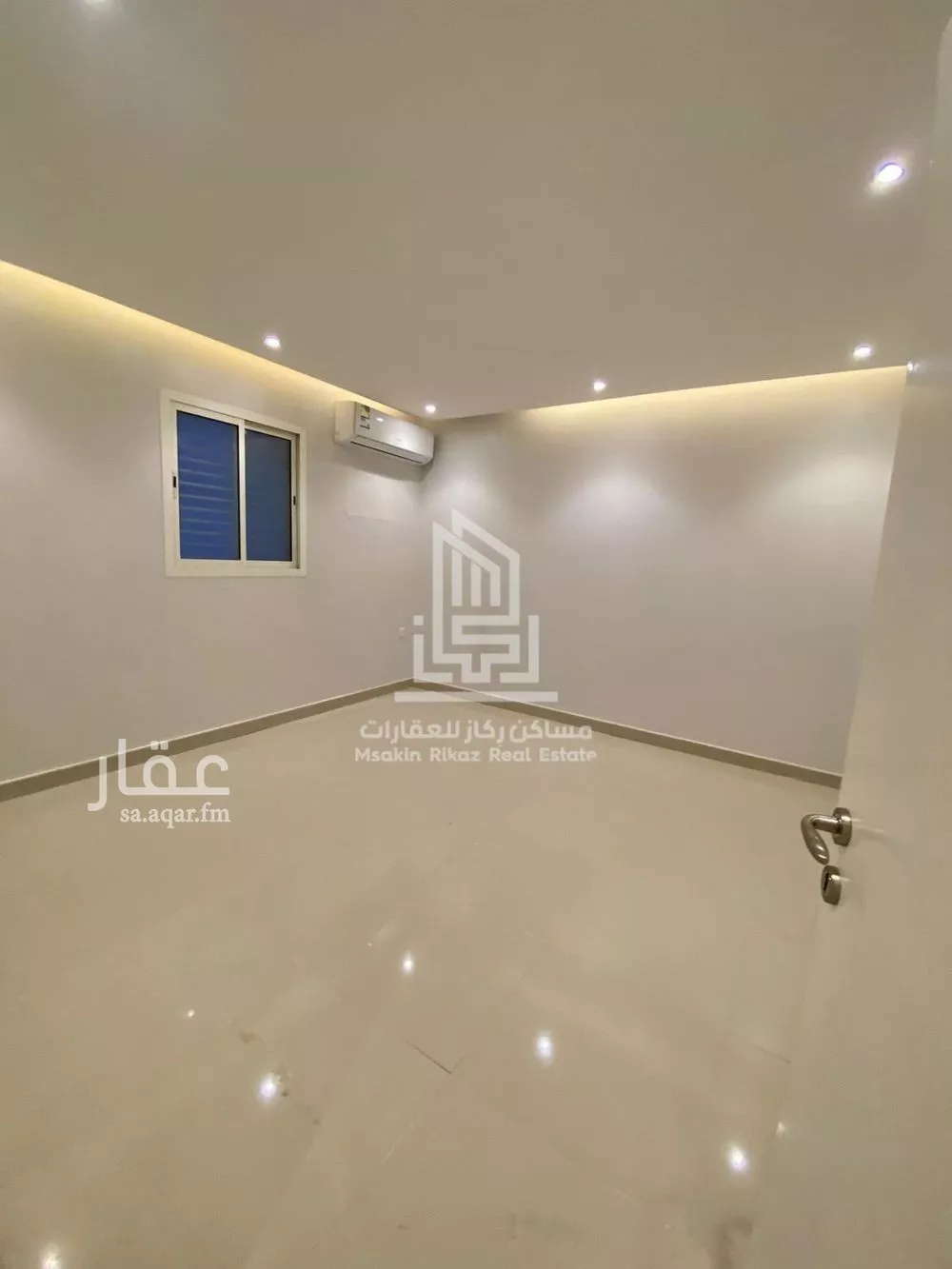 4 bedroom floor in Al Yasmin 6
