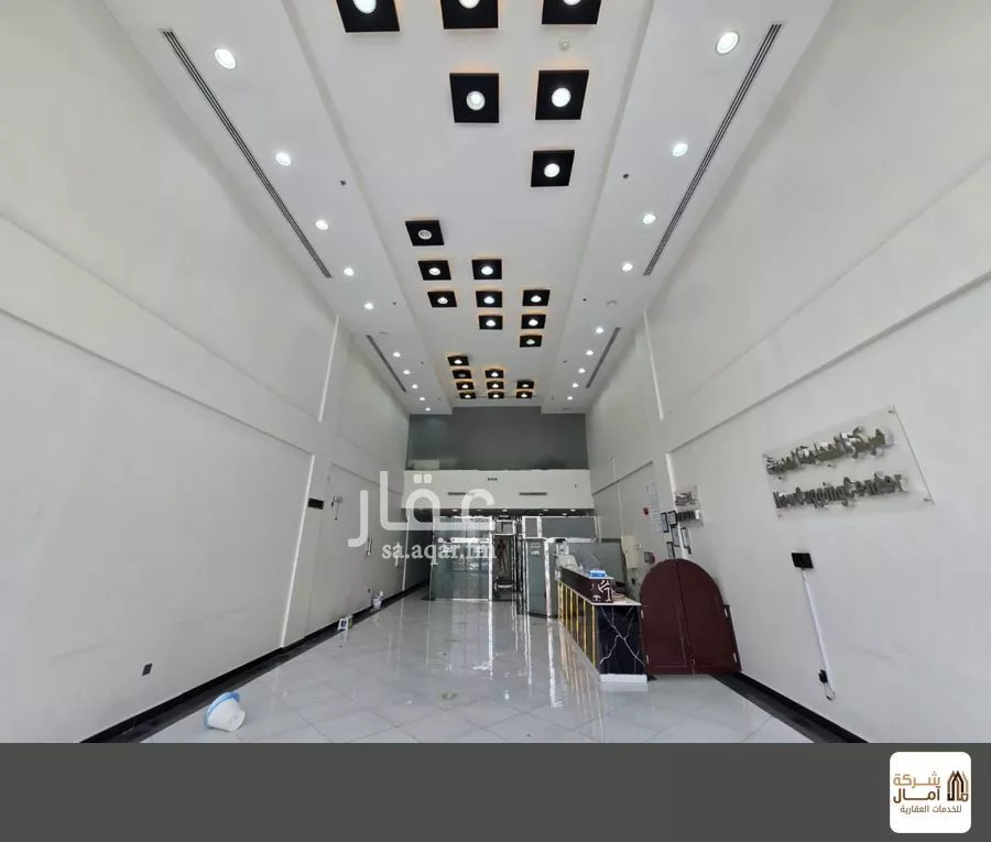 308 sqm shop in Al Shuhada 6