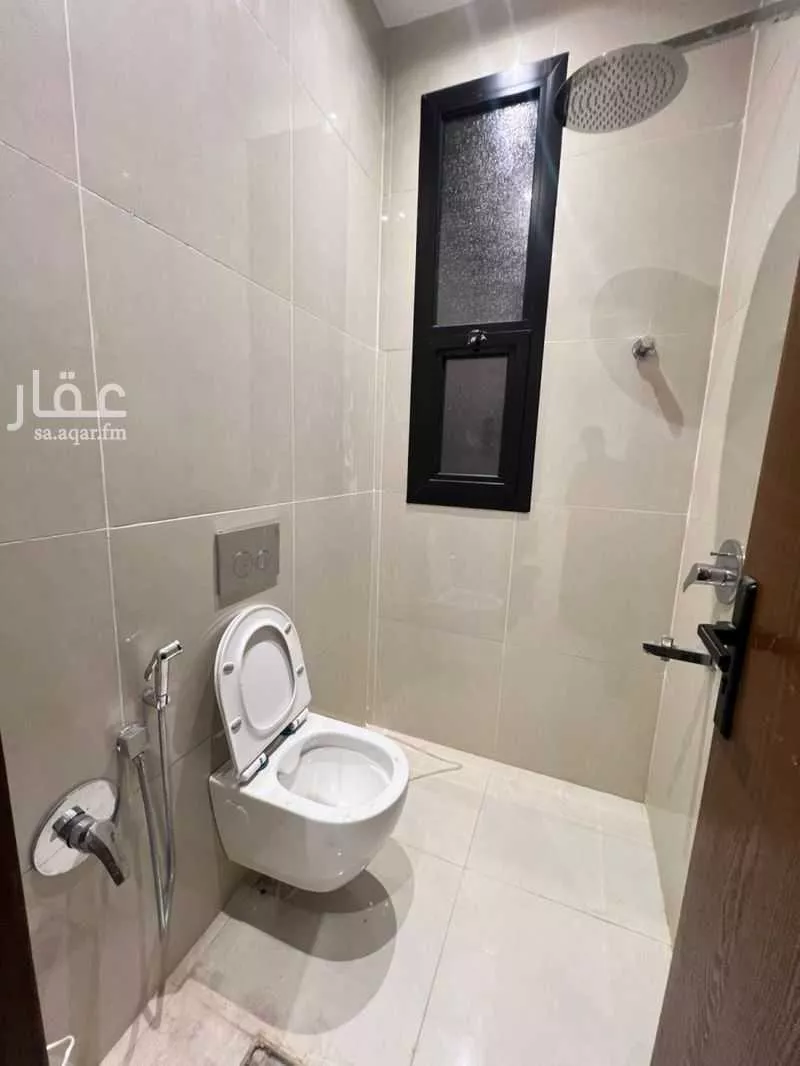 4 bedroom floor in Al Yarmouk 9