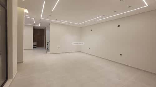 6 bedroom villa in Al Janadriyah 10