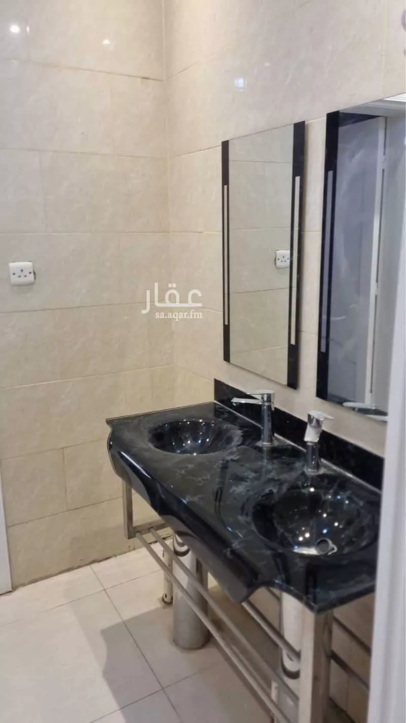 6 bedroom floor in Al Muhammadiyah 8
