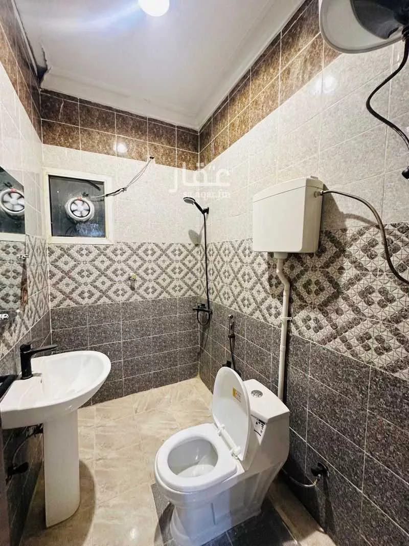 3 bedroom apartment in Al Rimal 16