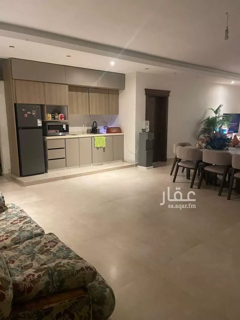 فيلا 5 غرف في الشاطئ 3