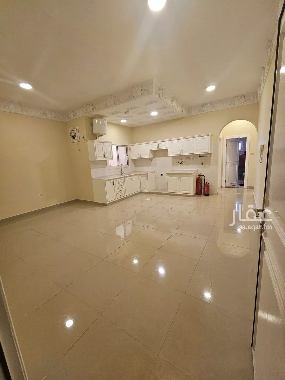 3 bedroom apartment in Hajar, Eastern Province 10