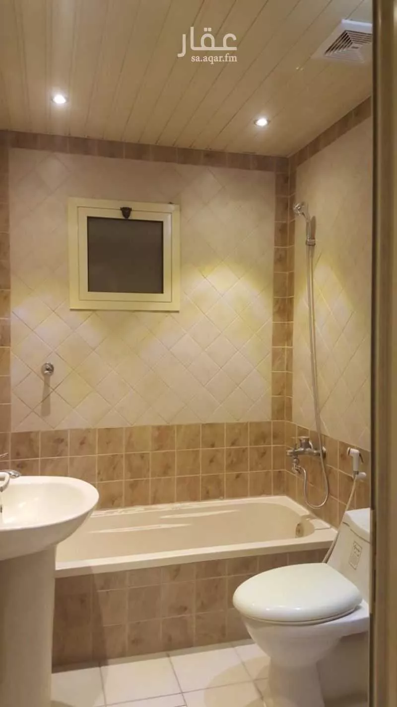 5 bedroom apartment in Dana Al Shamaliah, Eastern Province 5