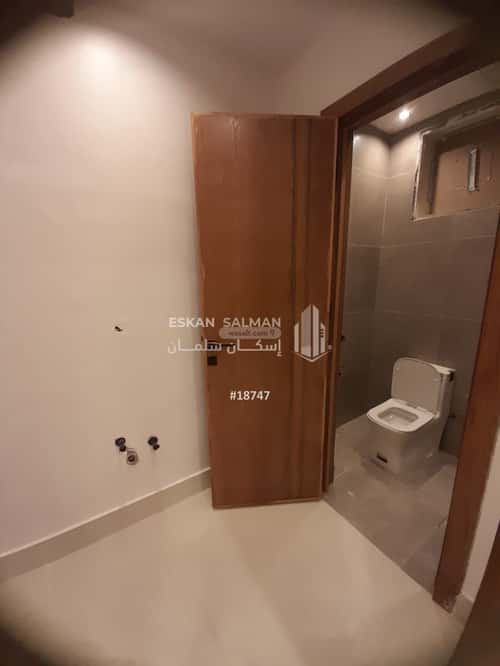 3 bedroom apartment in Al Janadriyah 4