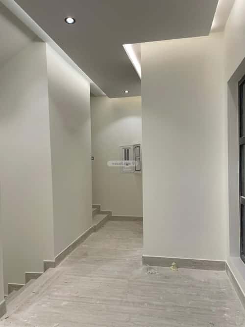 5 bedroom villa in Dhahrat Laban 5