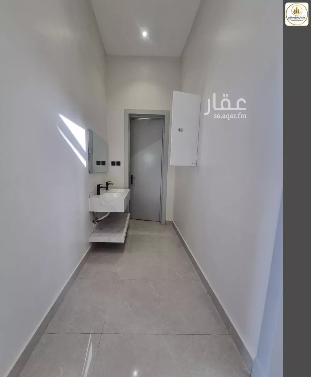 5 bedroom floor in Ash Sharq 5