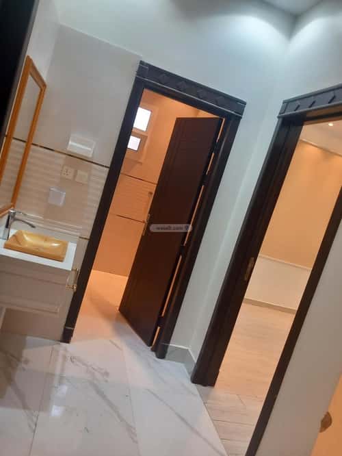 5 bedroom villa in Dhahrat Laban 4