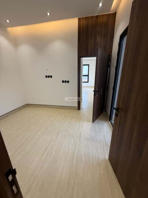 5 bedroom villa in Dhahrat Laban 7