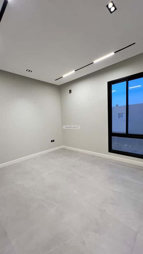 8 bedroom villa in Al Mahdiyyah 9