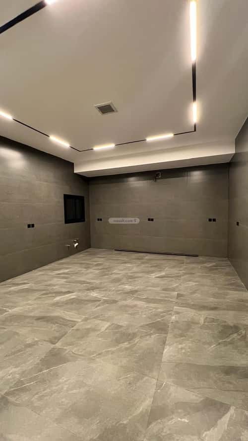 8 bedroom villa in Al Mahdiyyah 4