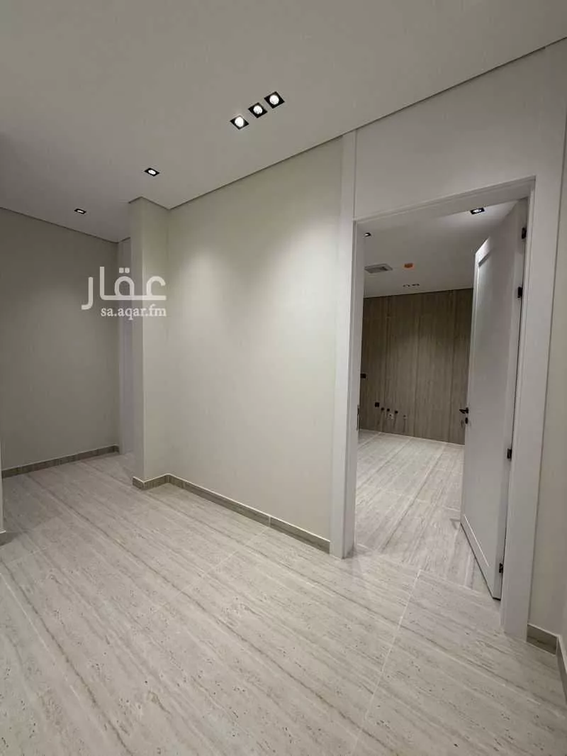 عمارة 132 م² في عكاظ 7