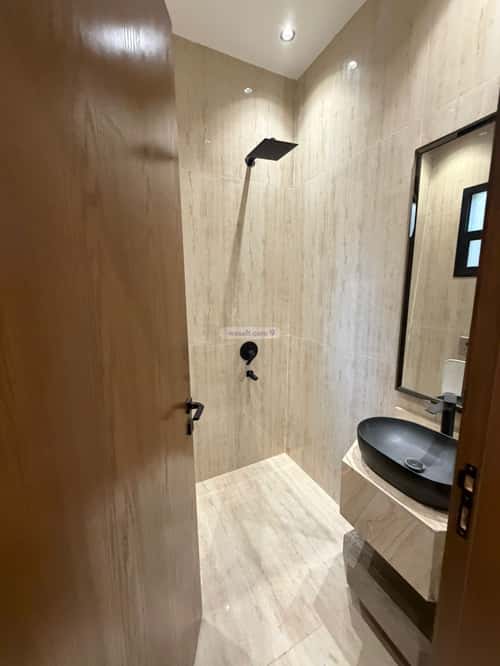 4 bedroom floor in Al Awali 5