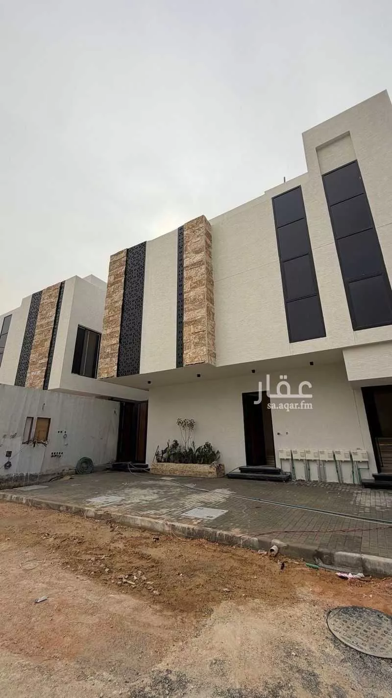 1144 sqm building in Al Murooj 8