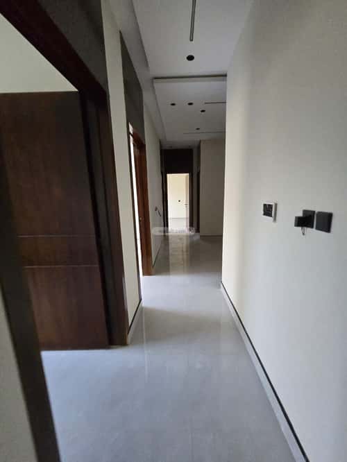 7 bedroom floor in Al Janadriyah 13