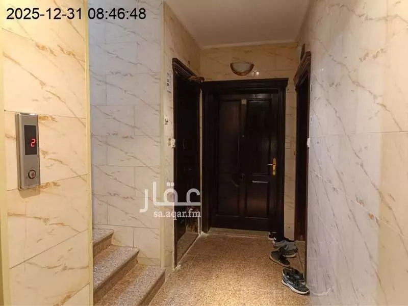 562 sqm building in Al Faisaliyyah 6