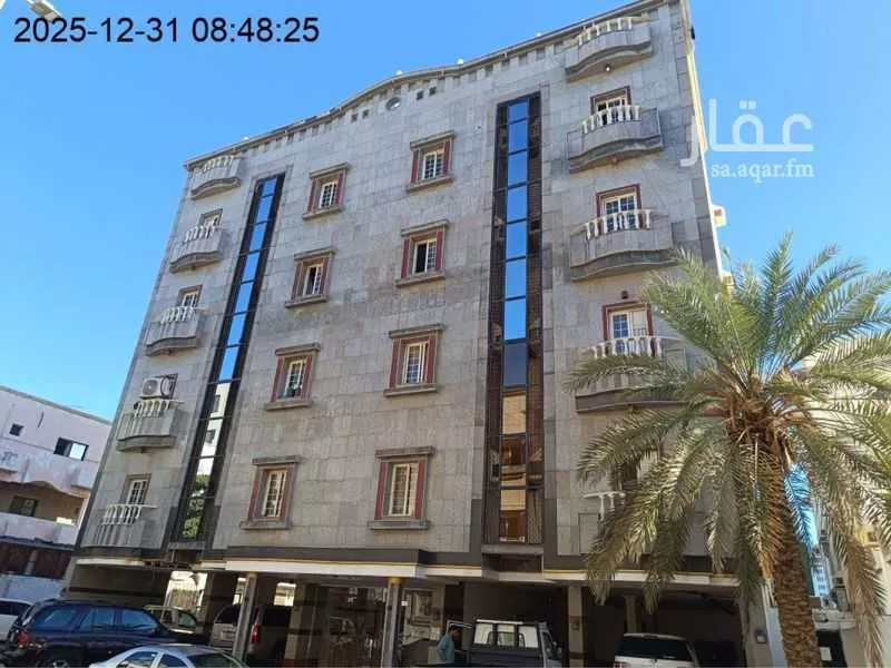 562 sqm building in Al Faisaliyyah 8
