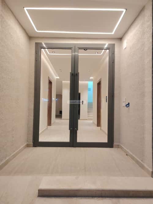 3 bedroom apartment in Al Hazm 5