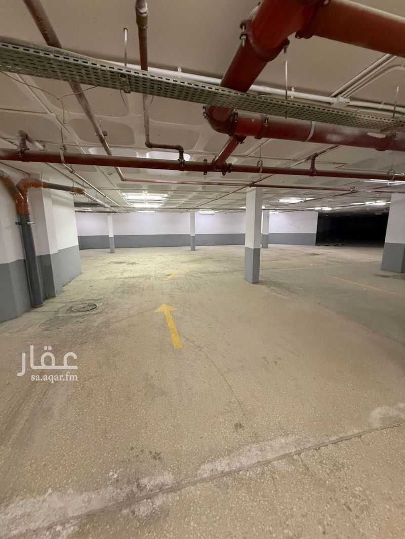 office in Al Wizarat, Riyadh 8