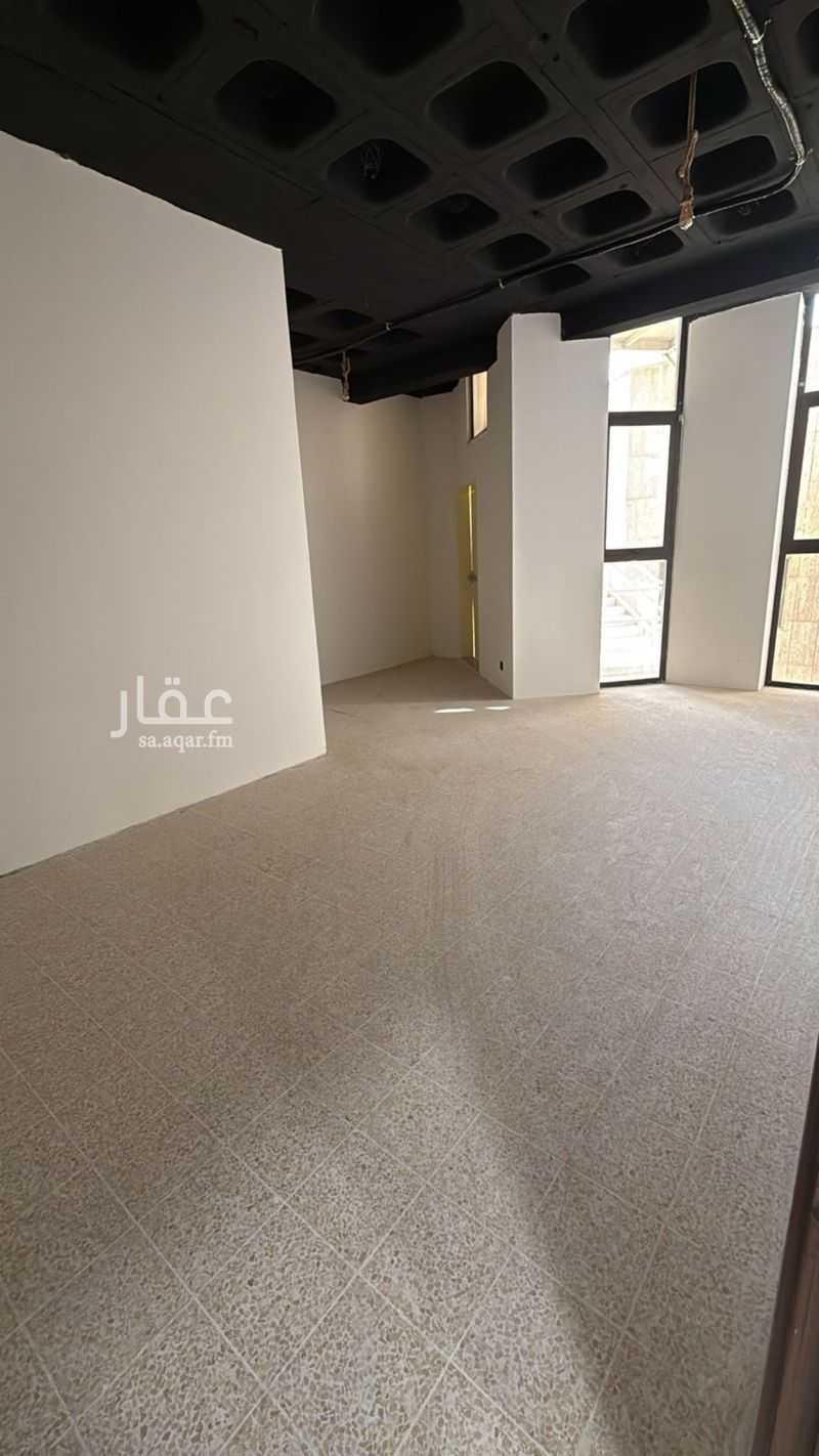 office in Al Wizarat, Riyadh 12