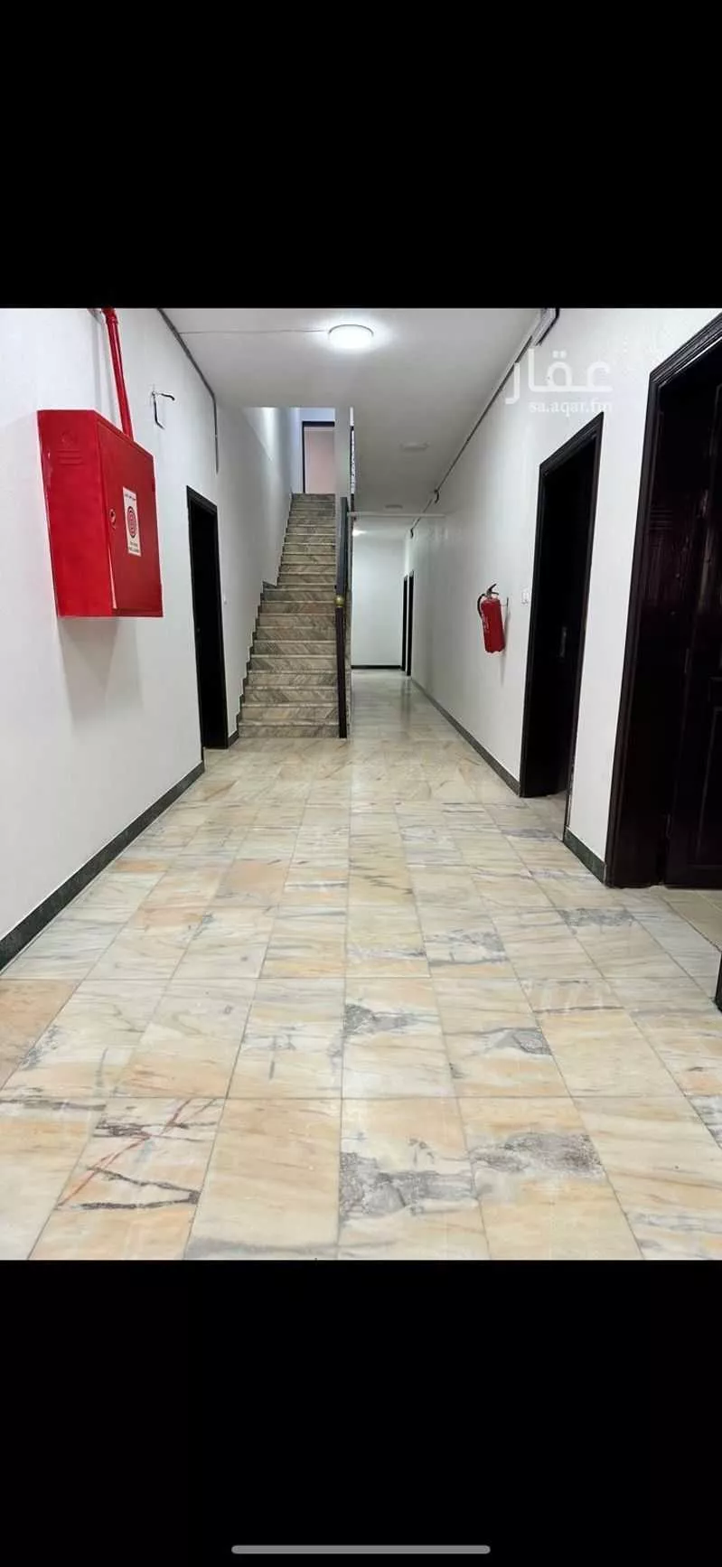 عمارة 900 م² في الملك فيصل 6