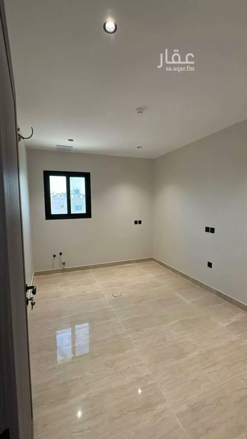 4 bedroom apartment in Al Khour, Eastern Province 8