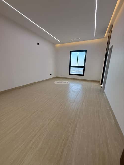 5 bedroom villa in Dhahrat Laban 3