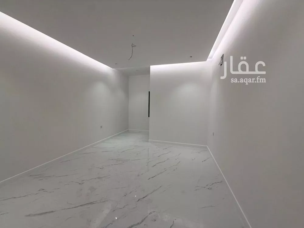 5 bedroom villa in Al Qusur, Eastern Province 7