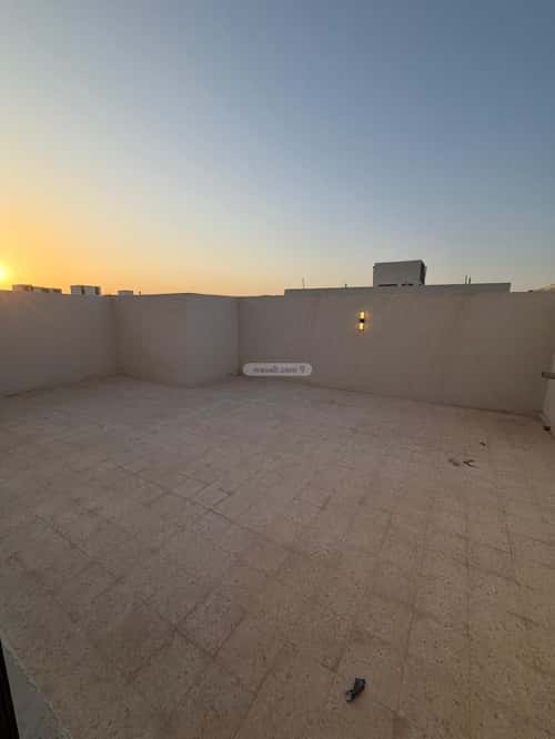8 bedroom apartment in Al Janadriyah 11
