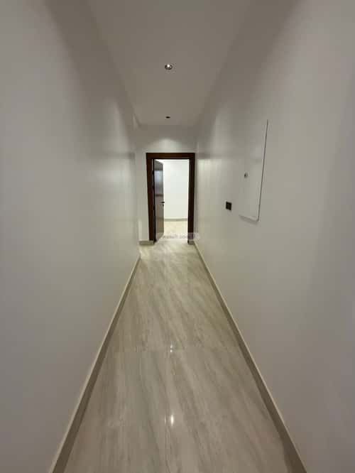 8 bedroom apartment in Al Janadriyah 6