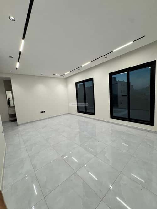 5 bedroom floor in Al Janadriyah 3