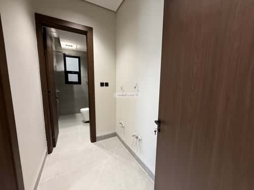 5 bedroom floor in Ishbiliyah 6