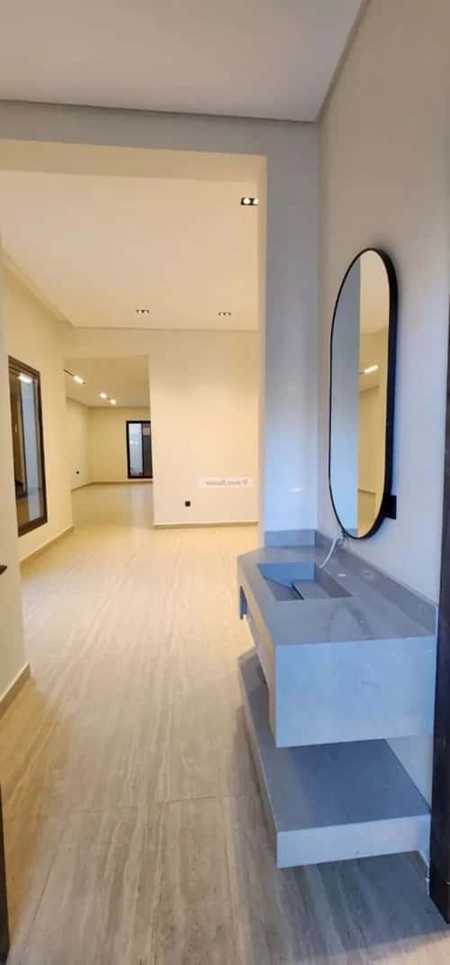 5 bedroom villa in Al Zahrah 9
