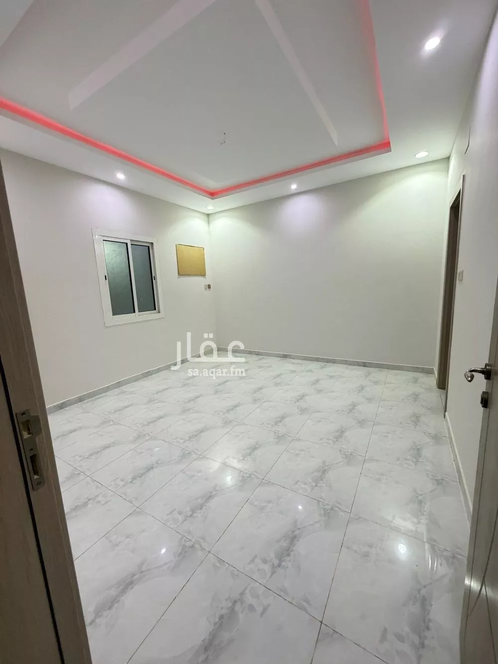 5 bedroom apartment in Jeddah 13