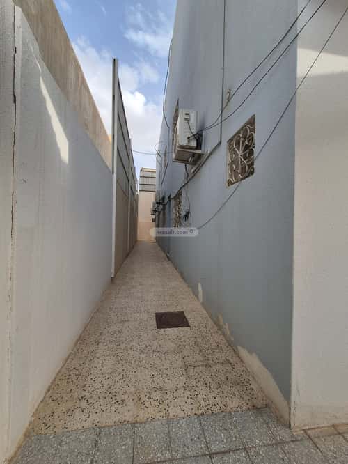 5 bedroom floor in Al Izdihar 2