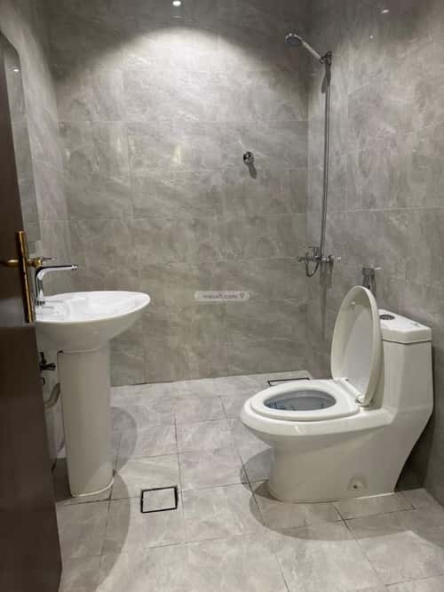 3 bedroom apartment in Hittin 9