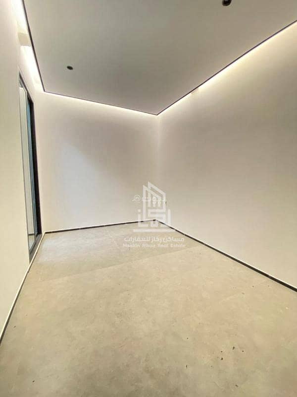 3 bedroom apartment in Al Rabwa, Riyadh 8