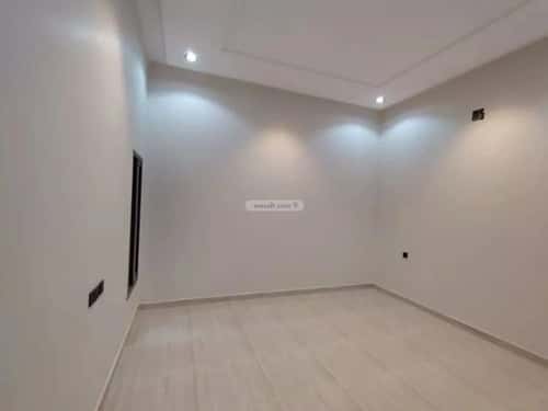 3 bedroom floor in Tuwaiq 4