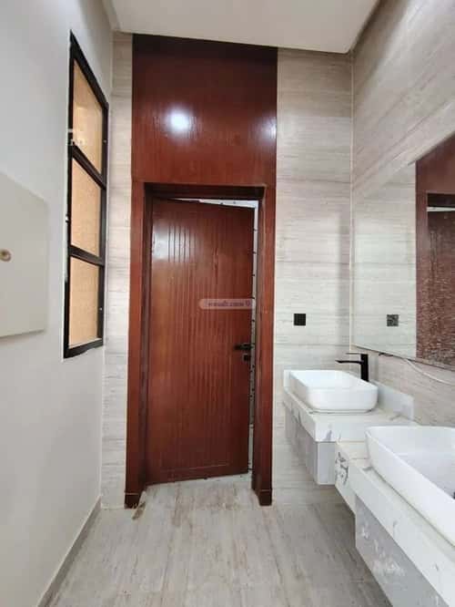 3 bedroom floor in Tuwaiq 7