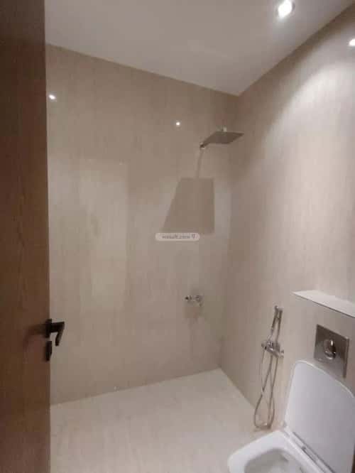 5 bedroom floor in Tuwaiq 14