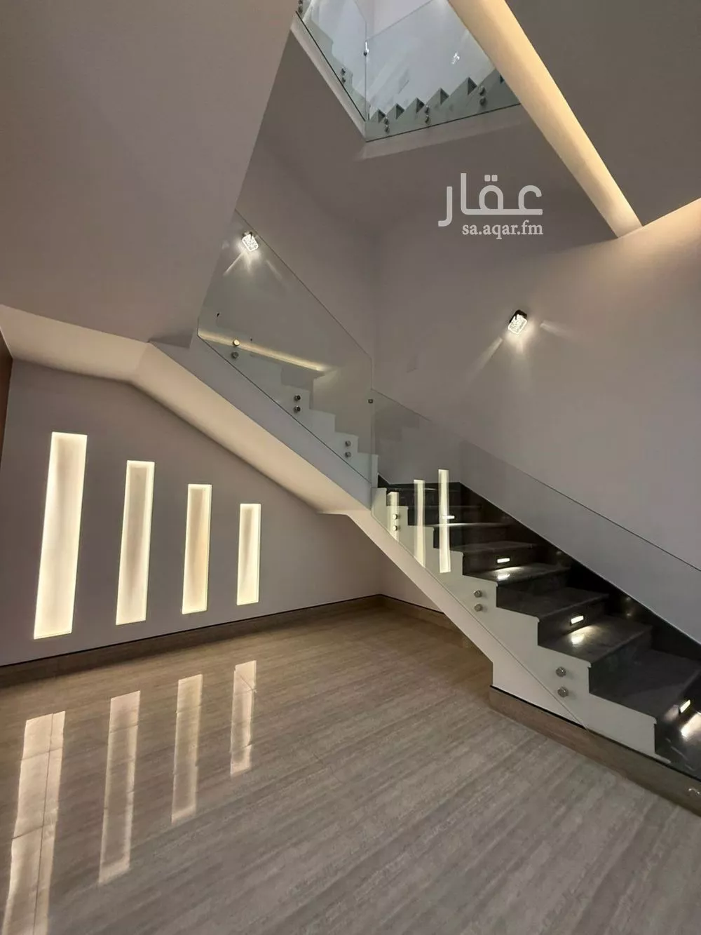 5 bedroom villa in Al Mahdiyyah 11