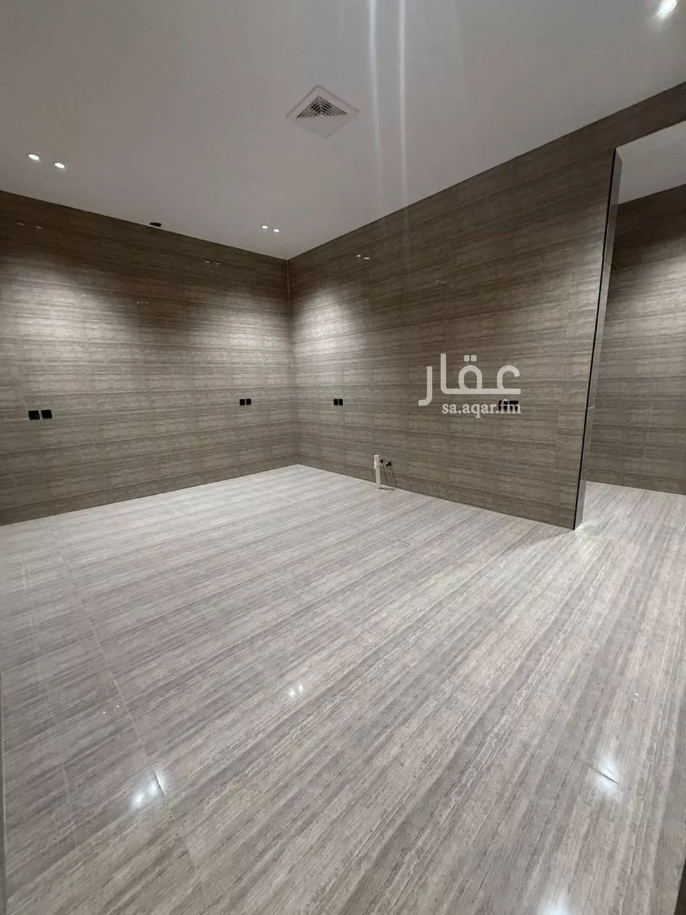 5 bedroom villa in Al Mahdiyyah 18