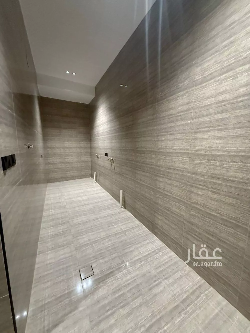 5 bedroom villa in Al Mahdiyyah 7