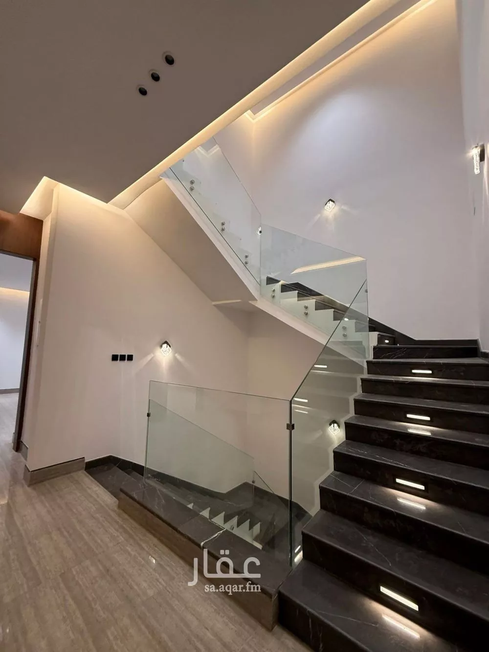5 bedroom villa in Al Mahdiyyah 9