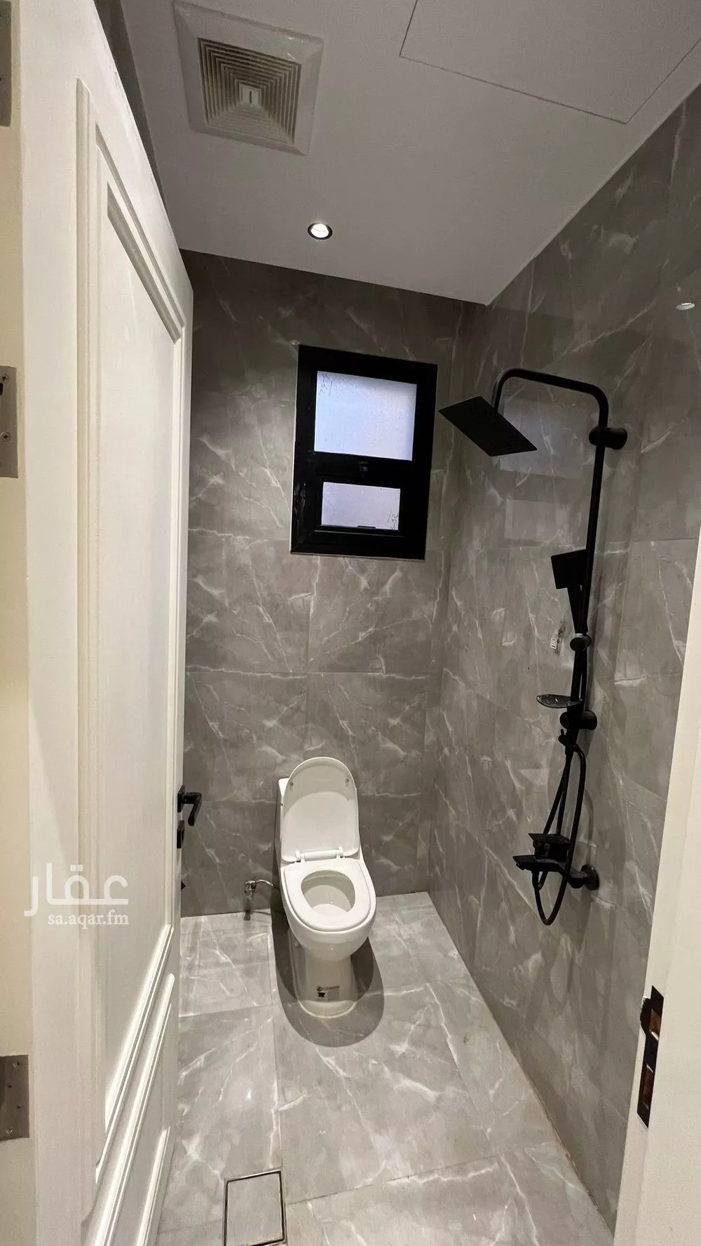 4 bedroom apartment in Dhahrat Laban 6
