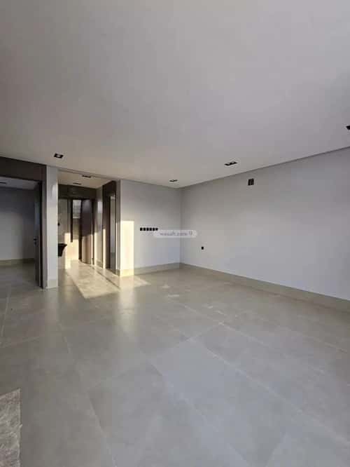 6 bedroom villa in Al Uraija Al Gharbi 3